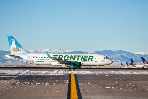 Frontier Airlines Airbus A320.