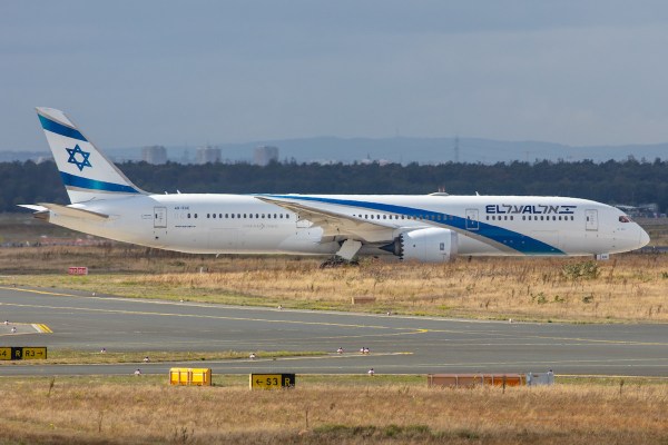 An El Al Boeing 787 in Frankfurt