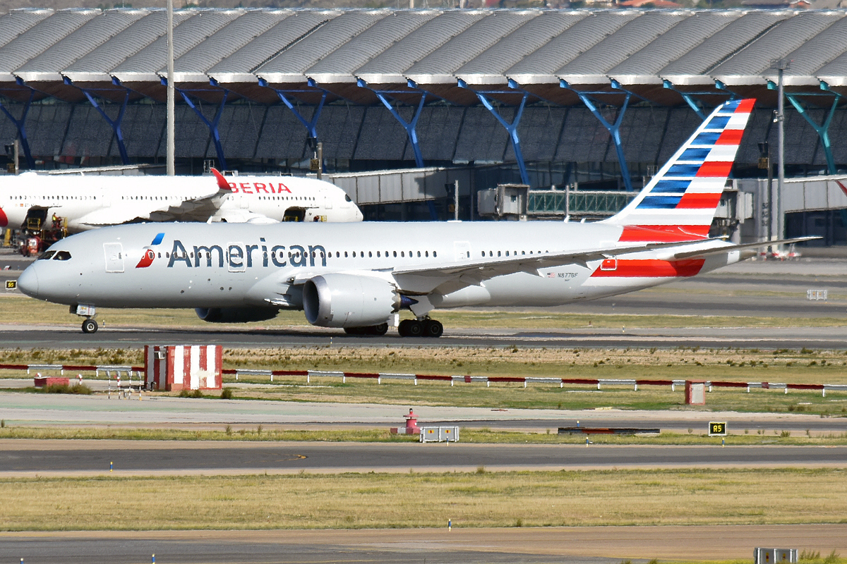 An American 787 and Iberia plane in Madrid