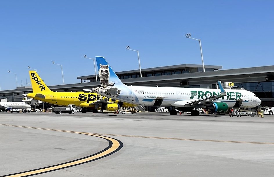 Frontier and Spirit planes in Phoenix