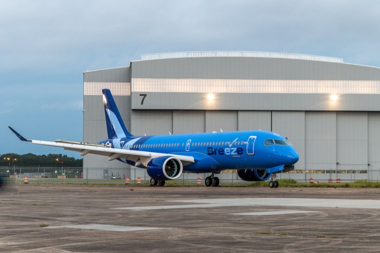 A Breeze Airbus A220